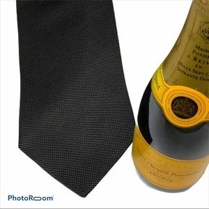 Veuve Clicquot silk gray tie EUC